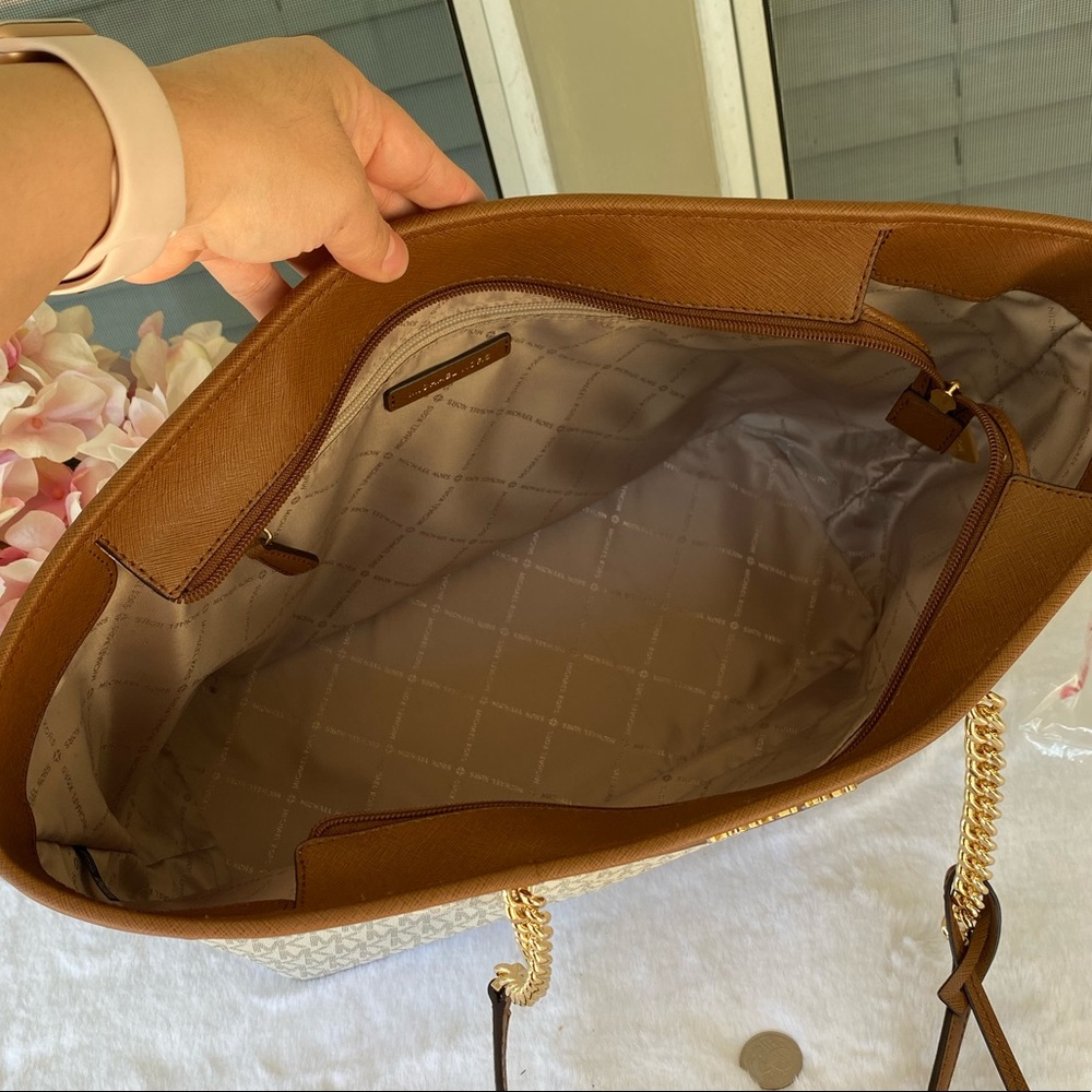 Michael Kors shania tote 👜 - Picture 4 of 7